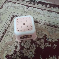صندلی حمام وسبد لباس