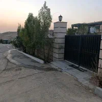 زمین،۱۰۰۰ متر با بنای ۵۰ متری مهرآباد رودهن