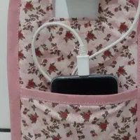 نظم دهنده و جای گوشی برای شارژ