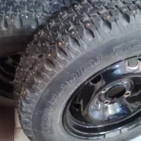 لاستیک یخ‌شکن 14 برجستون ژاپن