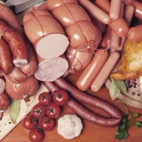 استخدام ویزیتور و نیروی خدماتی