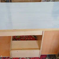 میز کامپیوتر وتحریک