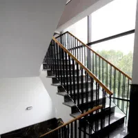 اجاره مغازه ۲۳۵ متر فلت در گلسار