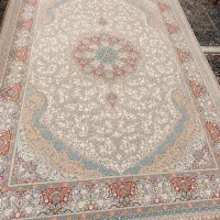 فرش ۶متری ۱۵۰۰شانه تراکم۴۵۰۰ معاوضه هم دارم باگوشی