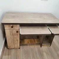 میز کامپیوتر