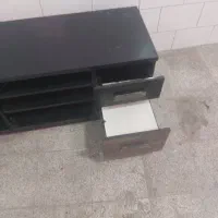 زیر تلویزیون