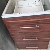 کابینت دست دوم  بدنه فلز