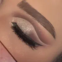 میکاپ و شنیون با تخفیف ویژه