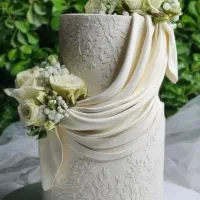 کیک تولد و کیک عروسی