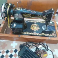چرخ خیاطی قدیمی