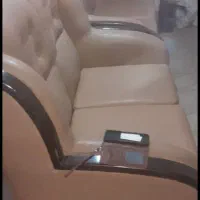 مبل چرم وچوب تمیز هشت نفره