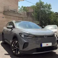 ID4 2025 ناردوگری / آیینه‌تاشو با صندلی‌فرمان چرم
