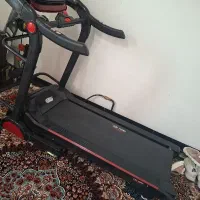 تردمیل در حد نو یکماه استفاده نشده