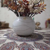 گلدون و گل جاودان