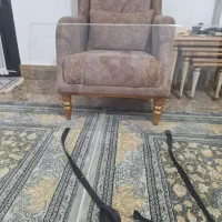 یک عدد محافظ ال ای دی 43اینج به فروش میرسد
