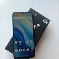 موبایل Vocal V1+ نو میباشد درحد تضمینی