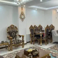 میز ناهارخوری چوبی سلطنتی