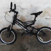 دوچرخه ۱۶ تنه بزرگ
