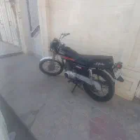 ۱دستگاه‌موتورسیکلت‌۱۲۵‌سی‌سی