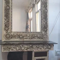 آینه و میز