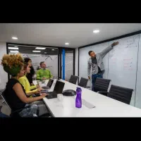همکاری و توسعه فعالیت های کاری