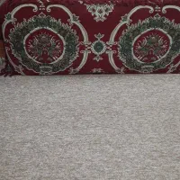 پشتی کاملا سالم در حد نو