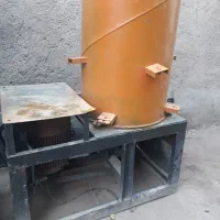 به یک کندرکار و یک آسیاب کار ماهر نیازمندیم