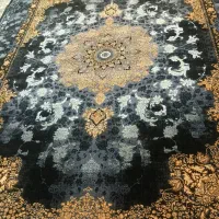 یک تخته فرش تمام نخ