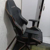 صندلی گیمینگ DXRacer اصل.