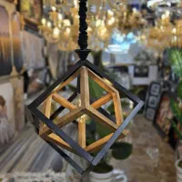 لوستر مکعبی چوبی تکی