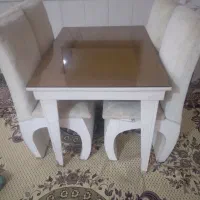 میزناهار خوری