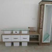 زیر تلویزیونی و دکور