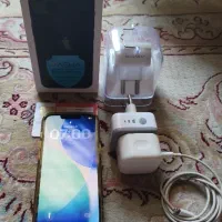گوشی آیفون