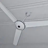 پنکه سقفی سالم وکم کارکرد