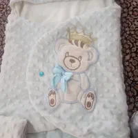 جای خواب نوزاد و پشه بند