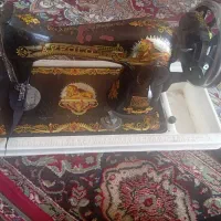 چرخ خیاطی شیرنشان قدیمی سالم
