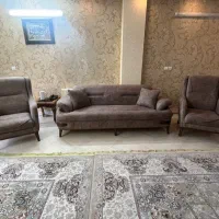 مبل راحتی در حد نو