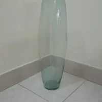 گلدان شیشه ایی