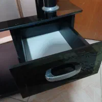 میز شیشه‌ای|میز تلویزیون|محمدشهر, محمدشهر|دیوار