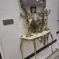 آینه و شمعدان برنز