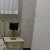 آباژور کنار تختی