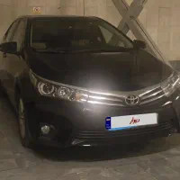 تویوتا کرولا ۲۰۱۵ مشکی