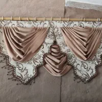کتیبه به همراه چوب پرده