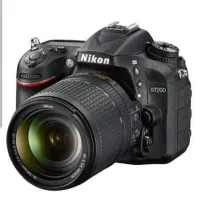 دوربین D7200 به همراه لنز و کیف و شارژر