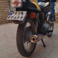 ۱۲۵|موتورسیکلت|کر, |دیوار