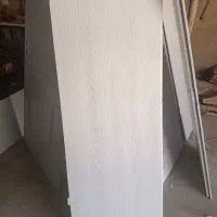 درب چوبی وتعمیرات رنگ کاری