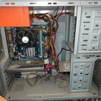 پکیج کیس و مانیتور و میز