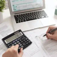 پیک موتوری متعهد