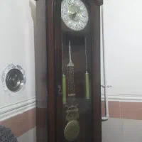 ساعت ایستاده نو و شیک