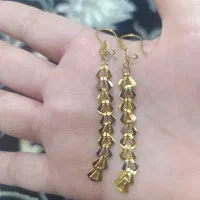 گوشواره طلا نمادار